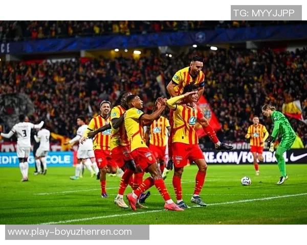 朗斯与兰斯精彩对决文字直播全程回顾与分析 朗斯与兰斯精彩对决文字直播全程回顾与分析